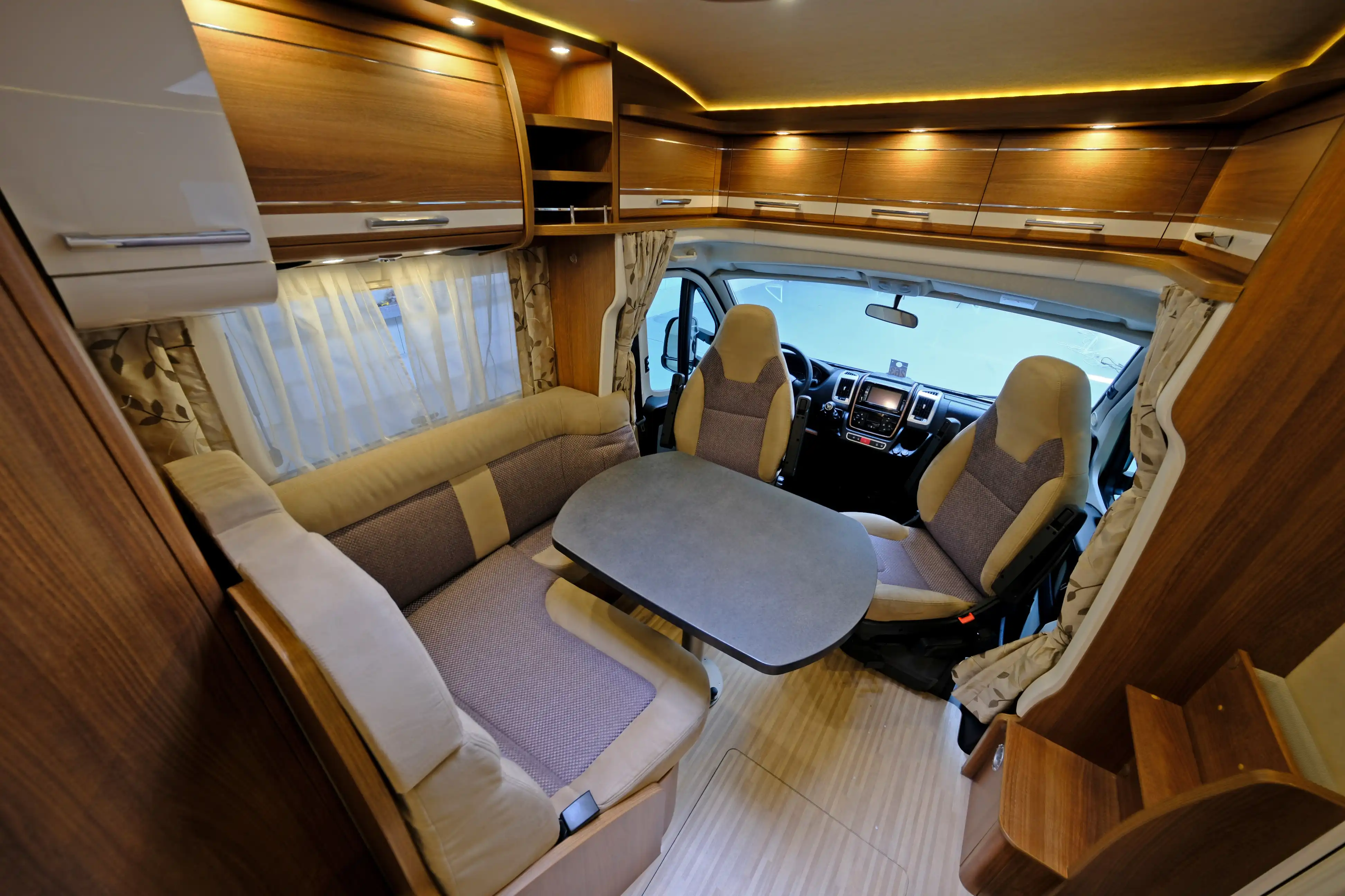 CARTHAGO Chic C-Tourer 143 LE